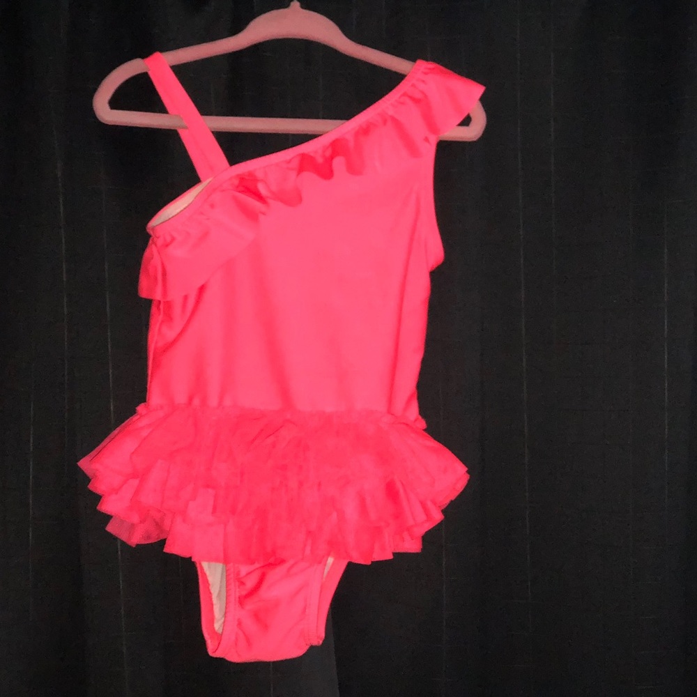 Toddler Girl one piece bathing suit 3T. Coral pink.